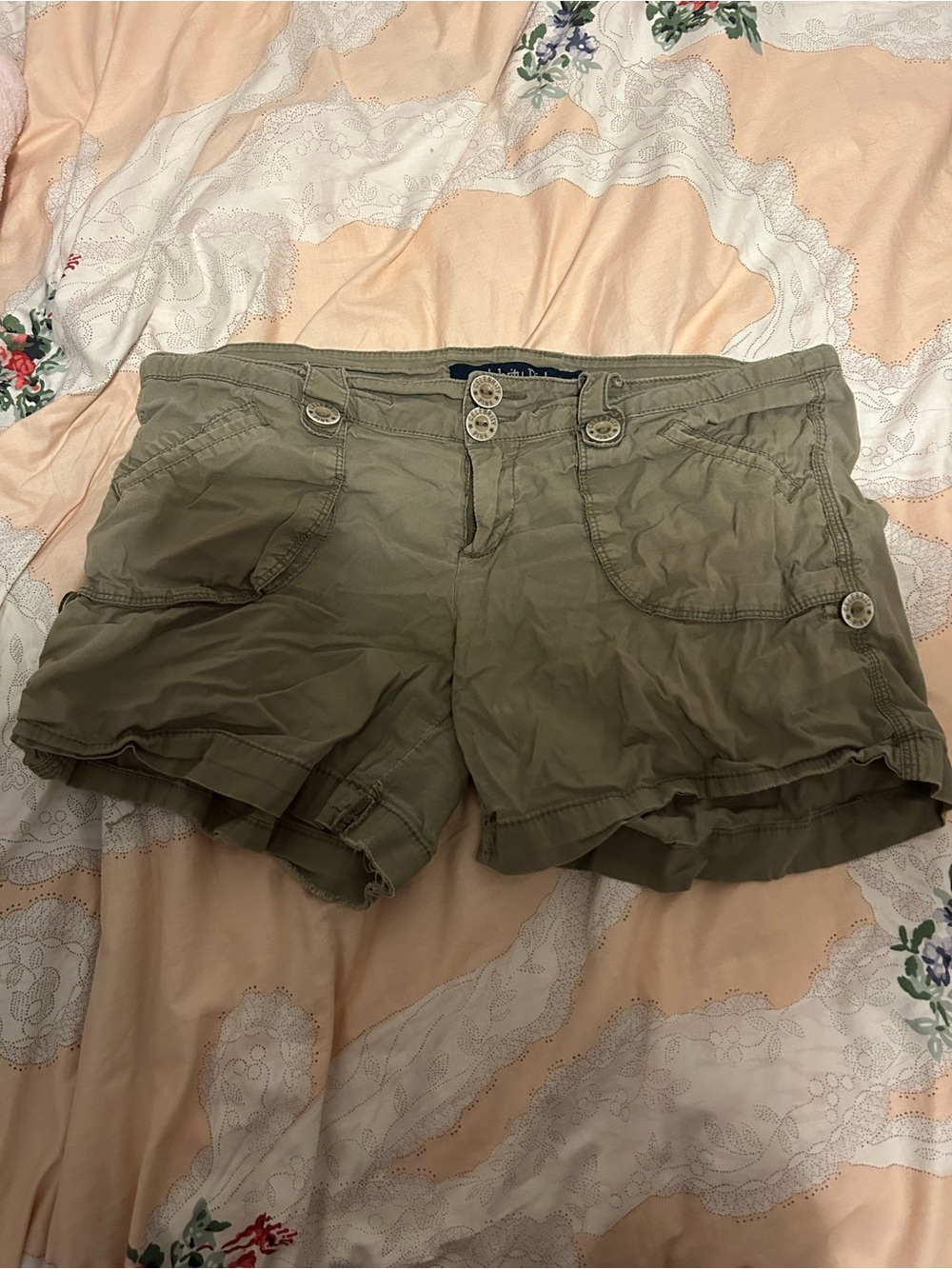 Y2K Celebrity Pink Green Khaki Cargo Shorts